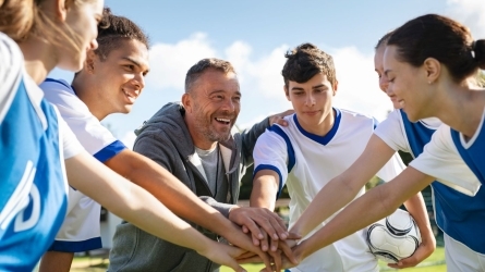 Indarkeria futbolean: arrazoiak, diagnostikoa eta aurre egiteko aukerak