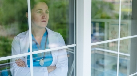 Salud mental de nuestro personal médico: pilar fundamental para el bienestar de la sociedad y la atención a la ciudadanía Salud mental de nuestro personal médico: pilar fundamental para el bienestar de la sociedad y la atención a la ciudadanía