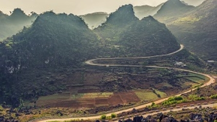 Del Atlántico a China antes de la Ruta de la Seda: relaciones e intercambios de larga distancia en el mundo romano